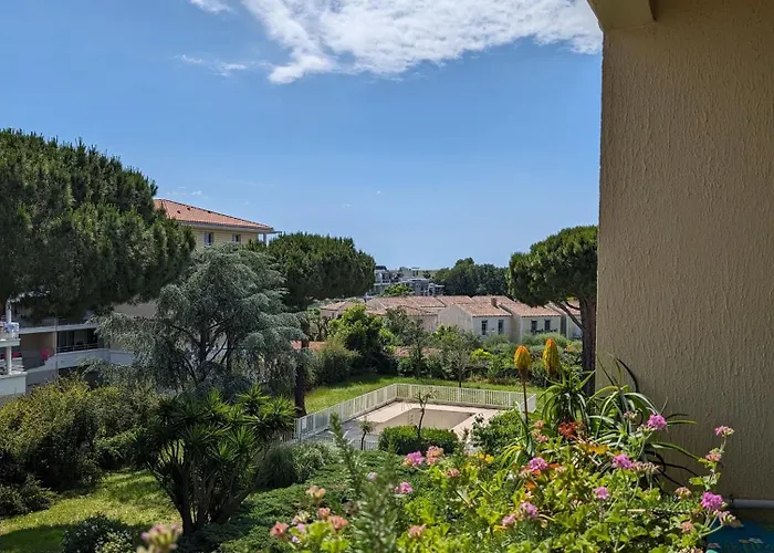 Calme Dernier Etage شقة