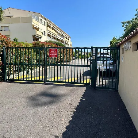 Calme Dernier Etage *