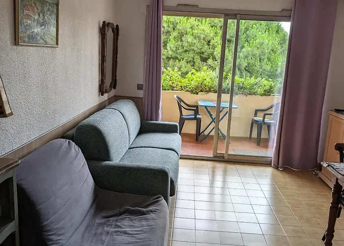 Calme Dernier Etage Апартаменты